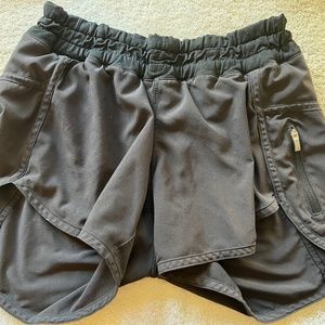 Lululemon short shorts